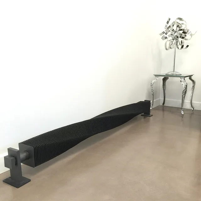 varela-design-vd-4646-radiateur-torsad-1500-w-industriel image 1