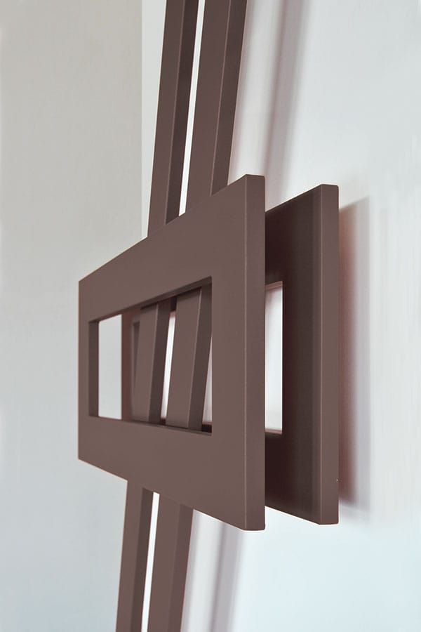 brem-crossframe-cross-r-radiateur-design-mural image 4