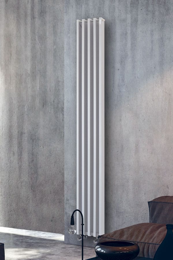 brem-lame-regular-radiateur-design-salle-de-bain image 2