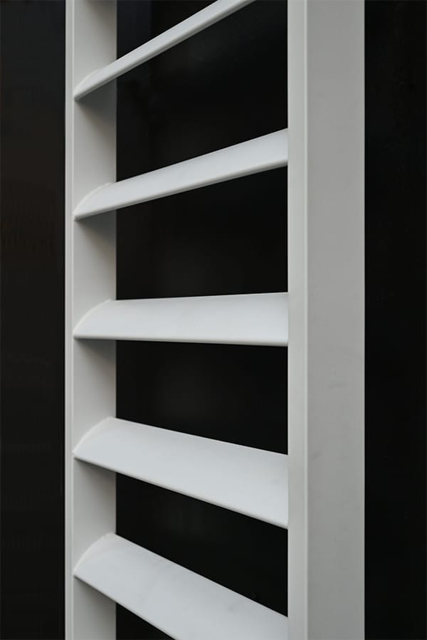 brem-crossframe-alis-one-radiateur-design-vertical image 4