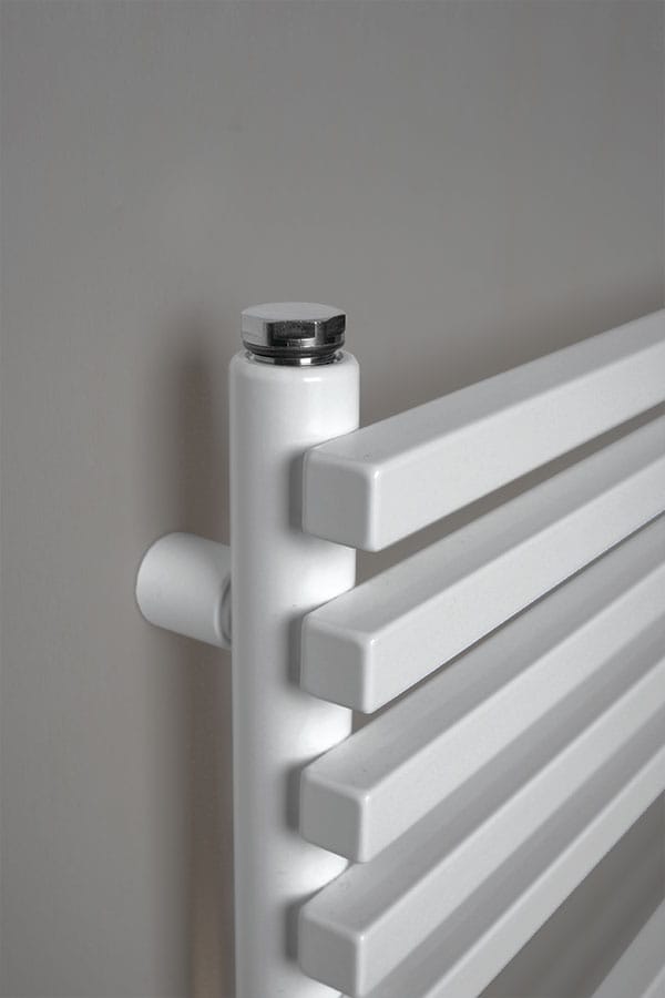 brem-tubesdesign-plank-radiateur-design-salle-de-bain-acier image 2