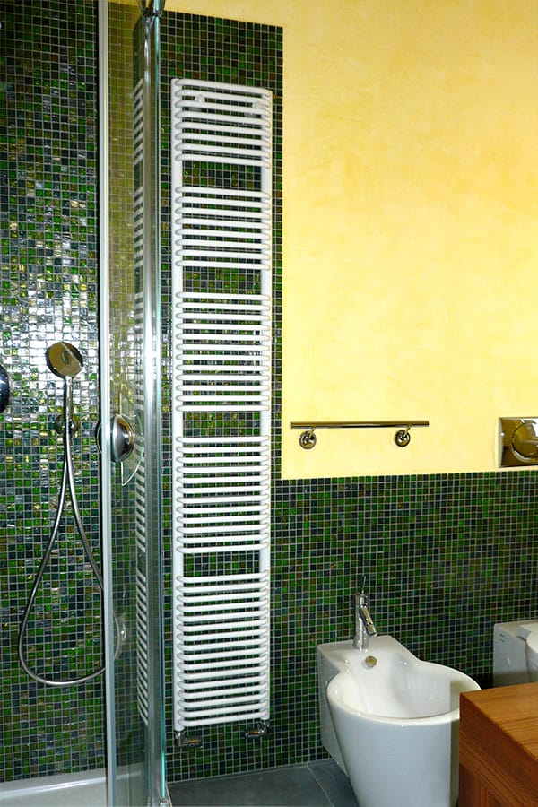 brem-tubesdesign-mahn-radiateur-design-salle-de-bain image 3