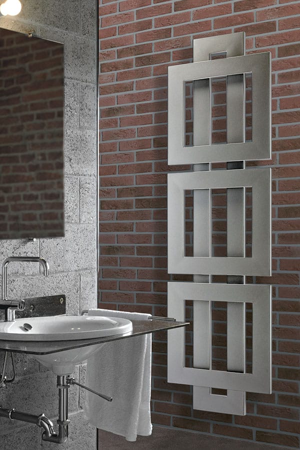 brem-crossframe-cross-q-radiateur-design-salle-de-bain image 1