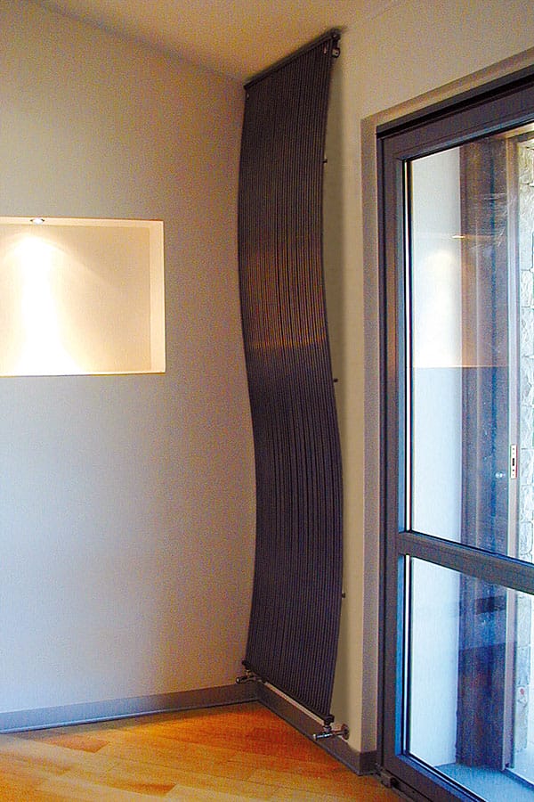 brem-tubesdesign-form-radiateur-design-acier-salle-de-bain image 4